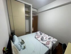 The Lakeshore (D22), Condominium #586722001